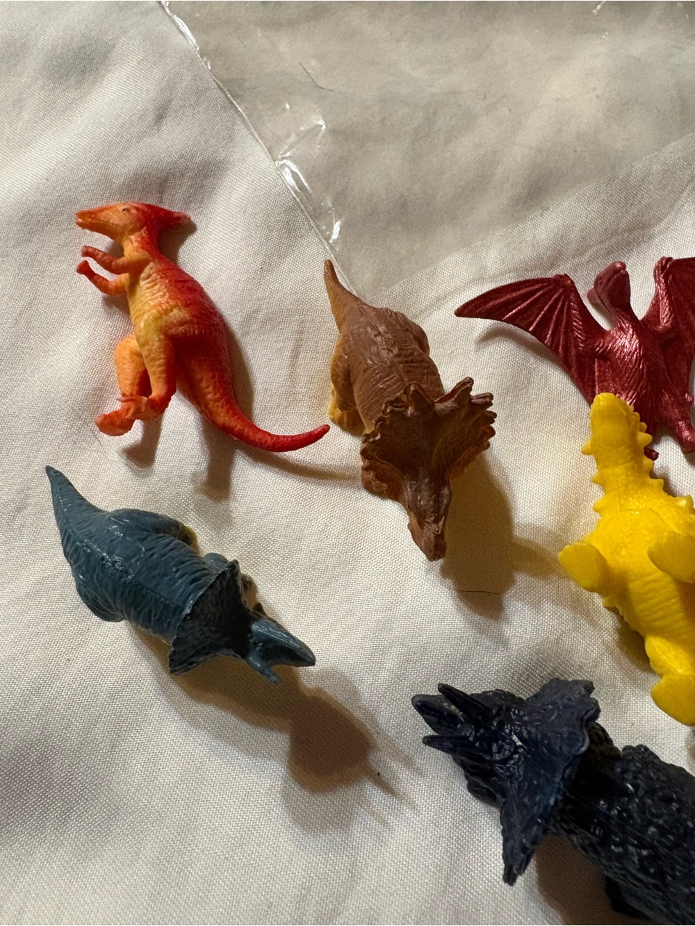 Assorted Colorful Reptile Toy Pack - Multicolor